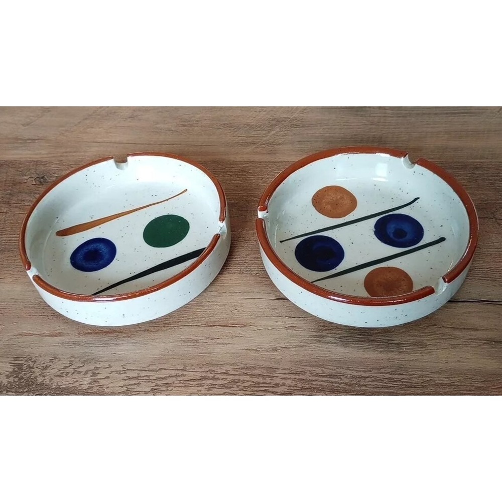 VTG MCM Set Of 2 Abstract Geometric Ceramic Speckled Glaze Ashtrays 5" Diam. EUC